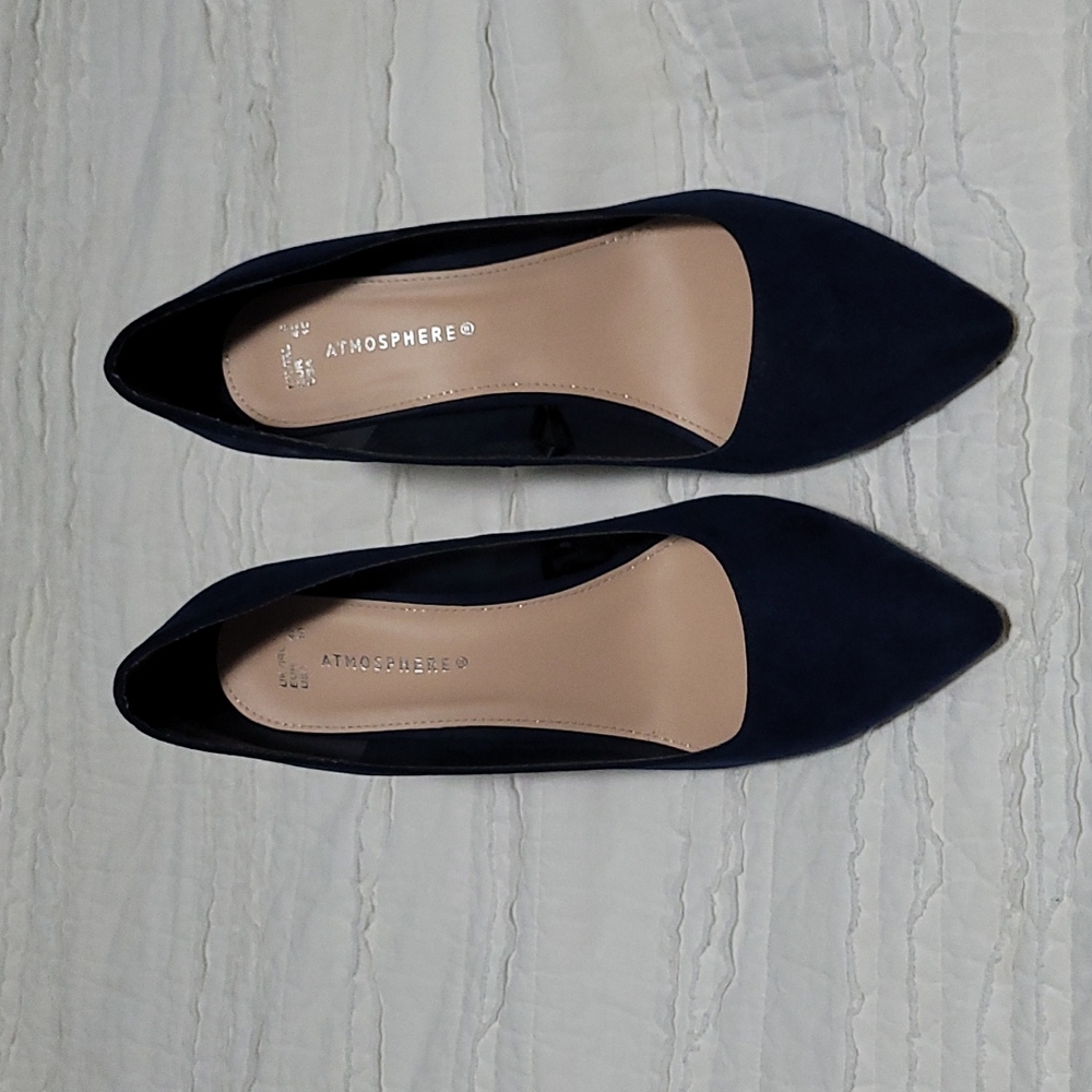 Navy Heels